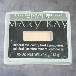 Mary Kay Mineral Eye Color Silky Caramel 013023  .05 oz Matte Tan Eyeshadow